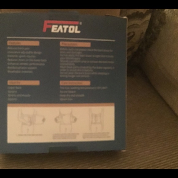 Adjustable back brace - Picture 4 of 8